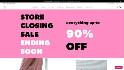 モナ・ムーア、アメリカの女性向け高級ウェブサイト